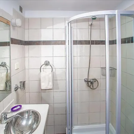 Casa Grecia - 3 Bedroom Family - Well Furnished Interior- Great Pool Area Puerto del Carmen (Lanzarote)